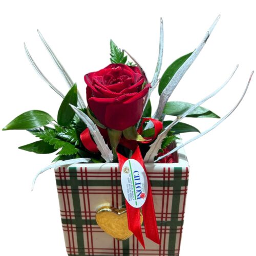 VASO IN CERAMICA CON ROSA