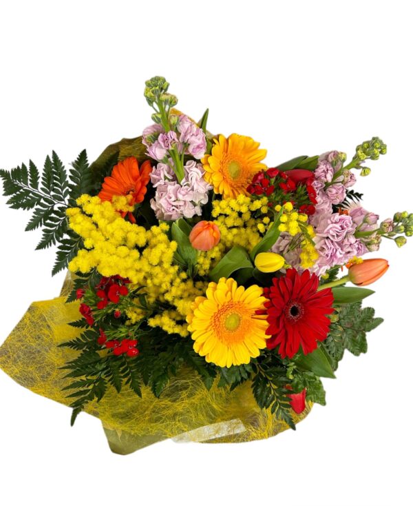 Martina: Mazzo di fiori misti freschi festa della donna