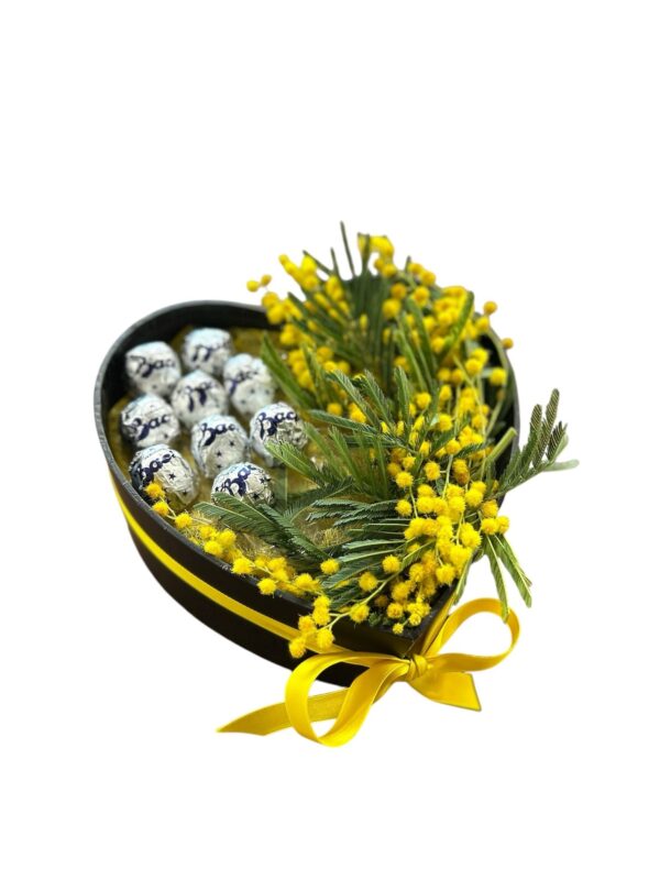 Alissa: Scatola Mimosa e Baci Perugina